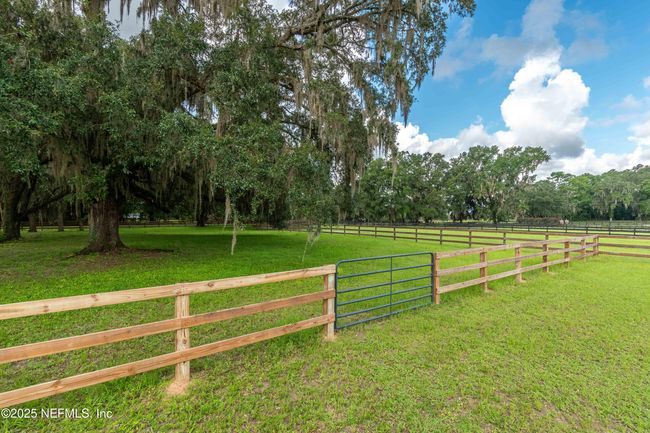 6301 W Highway 326, House other with 3 bedrooms, 2 bathrooms and null parking in Ocala FL | Image 55