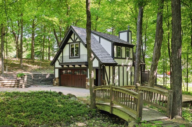 6425 Virginia Dr, House other with 4 bedrooms, 6 bathrooms and null parking in Excelsior MN | Image 47