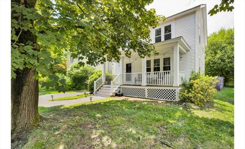 13 Myrtle Ave, Westfield, MA, 01085-3640 | Card Image