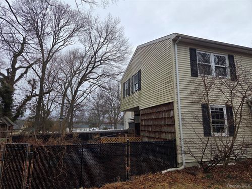 119 Cedar St, Centereach, NY, 11720-3809 | Card Image