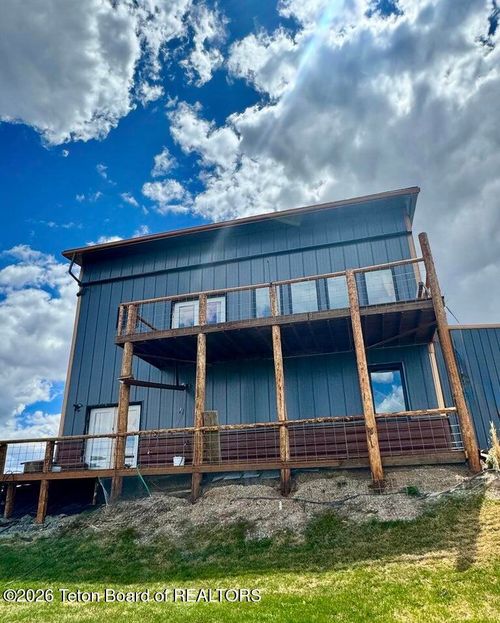 122 Merrimac Trl, Pinedale, WY, 82941 | Card Image