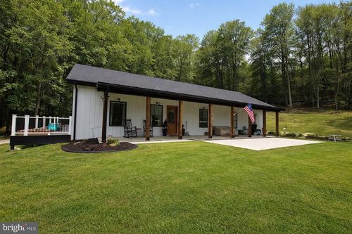 1900 Durham Dr, CUMBERLAND, MD, 21502-1010 | Card Image