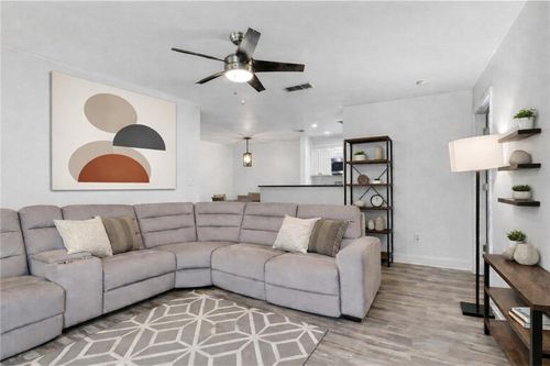 6106 Santa Fe Pkwy, Sandy Springs, GA, 30350-6828 | Card Image