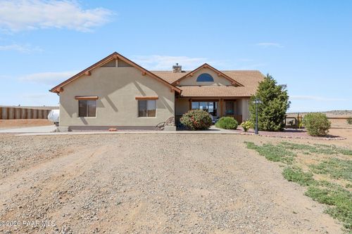 3600 W Meadow Lake Dr, Chino Valley, AZ, 86323-4125 | Card Image