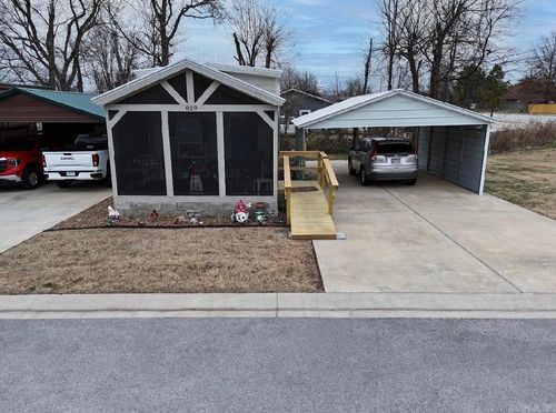 829 E Mango Way, Rogers, AR, 72756-4029 | Card Image