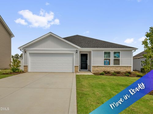 31 E Emily Gardens Dr, Selma, NC, 27576-4507 | Card Image