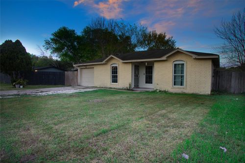 4930 Ridgestone St, Houston, TX, 77053-3609 | Card Image