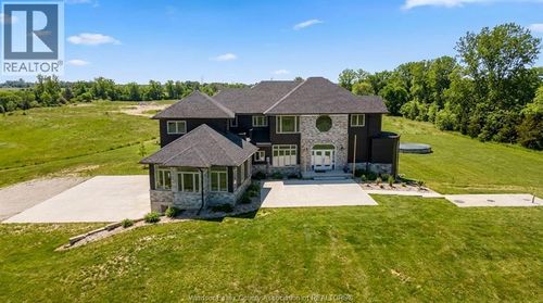 856 Talbot Rd, Maidstone, ON, N0R1K0 | Card Image