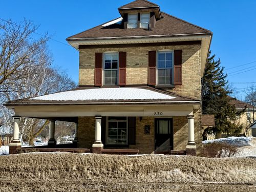 830 Yonge St S, Walkerton, ON, N0G2V0 | Card Image