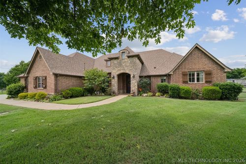 7030 196th East Ave, Owasso, OK, 74055 | Card Image
