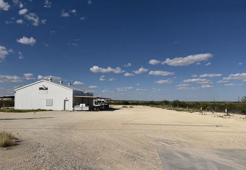 4010 W I-10, Fort Stockton, TX, 79735 | Card Image