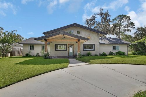 2300 Lake Ruby Rd, DELAND, FL, 32724-3811 | Card Image