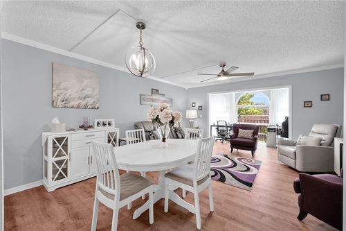 608-835 18th St, Vero Beach, FL, 32960-5472 | Card Image