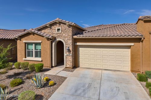 30752 S Sand Hurst Ln, Oracle, AZ, 85623-1549 | Card Image