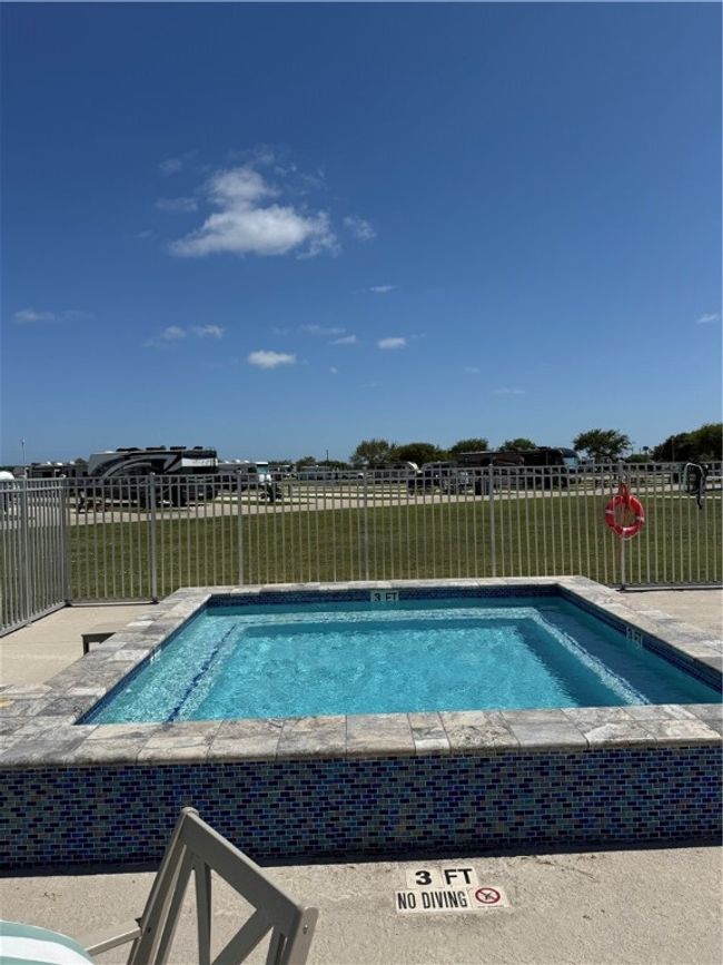 Oversized Spa! | Image 17