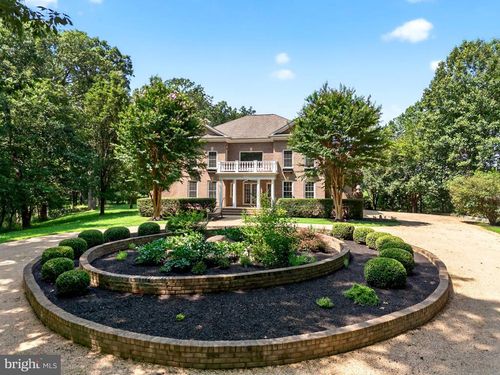 9565 Briar Ln, Delaplane, VA, 20144-1952 | Card Image