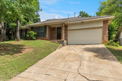 5711 Tumbleweed Ct, Arlington, TX, 76017-1145 | Card Image