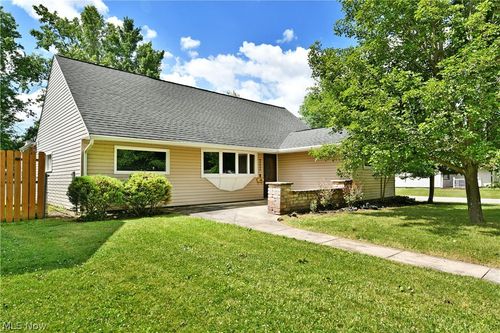 2333 Stephens Ave Nw, Warren, OH, 44485-2318 | Card Image