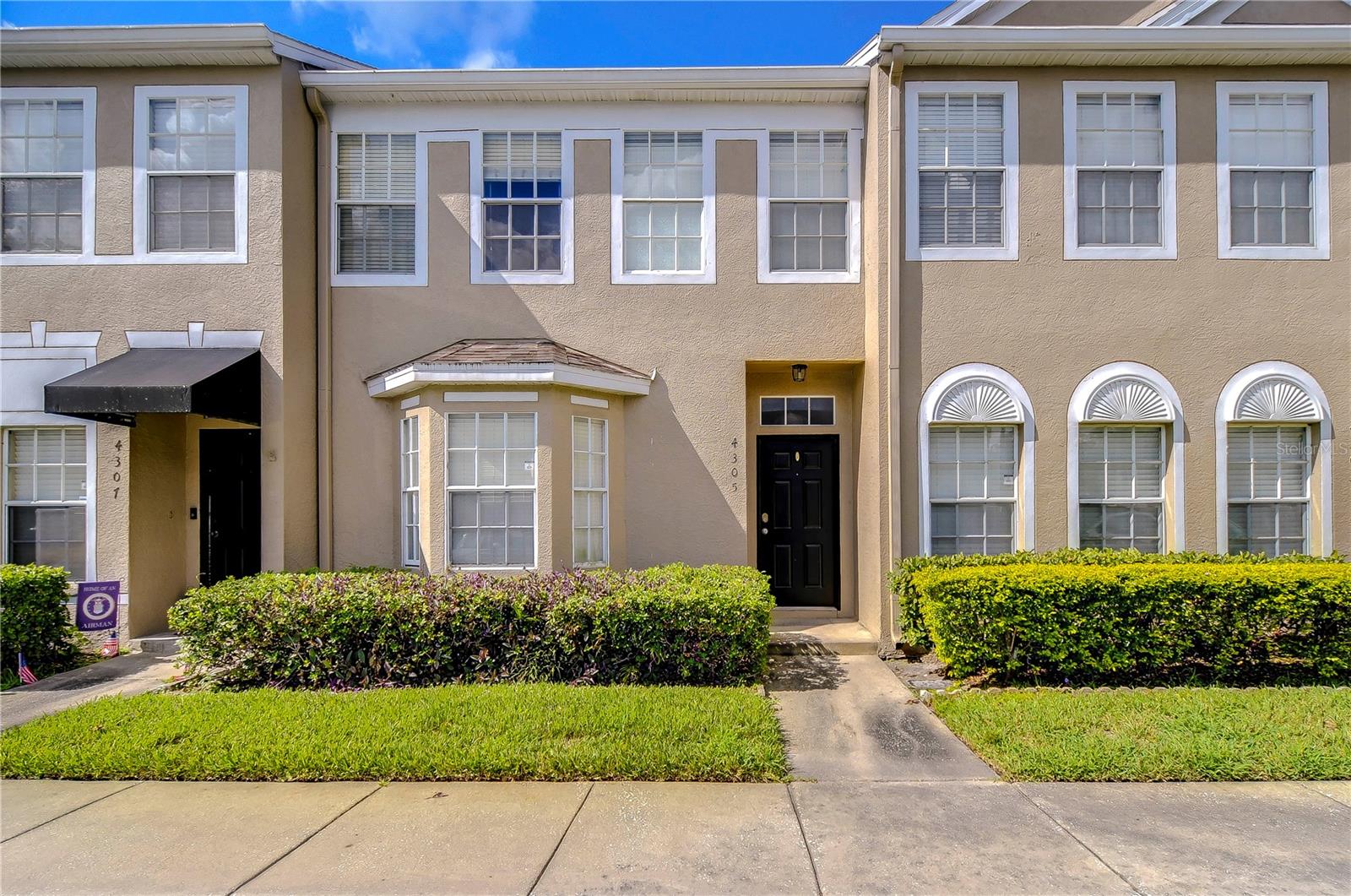 Deermont Cir, Tampa, FL 33624