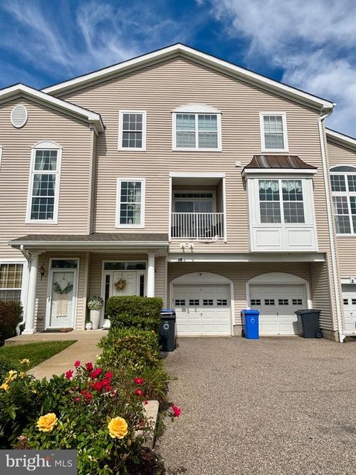 3 Bryce Ln, MANAHAWKIN, NJ, 08050-2153 | Card Image
