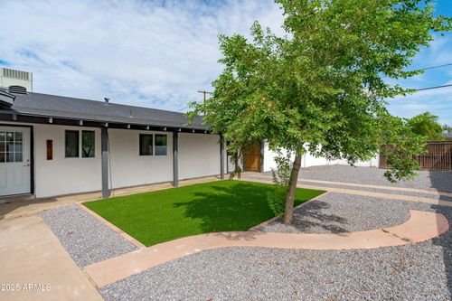 1702 W Indian School Rd, Phoenix, AZ, 85015-5234 | Card Image