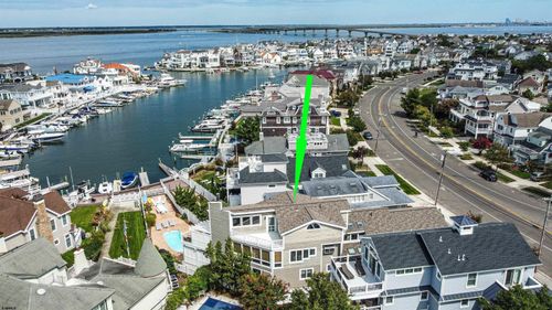 112 W Atlantic Blvd, Ocean City, NJ, 08226-4604 | Card Image