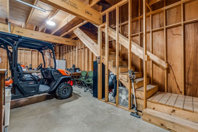 Interior of Barndominium with a full Bathroom | Image 7