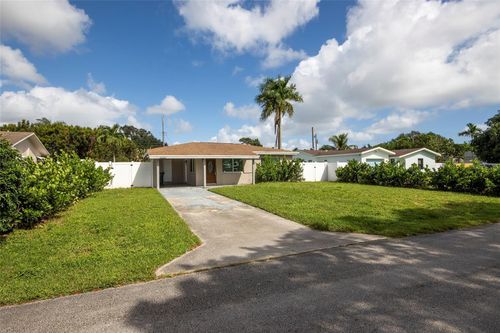 5305 Cleveland Rd, Delray Beach, FL, 33484-4227 | Card Image
