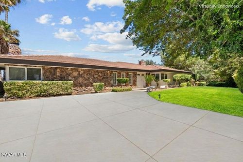 354 Westlake Dr, Palmdale, CA, 93551-7919 | Card Image