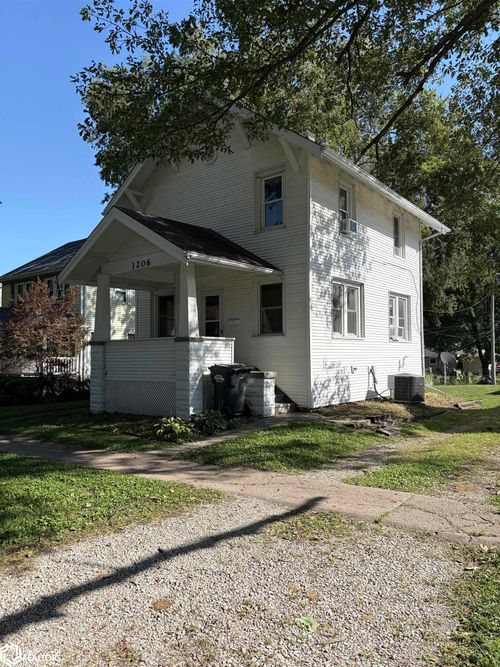 1206 E Reed St, Red Oak, IA, 51566-2532 | Card Image
