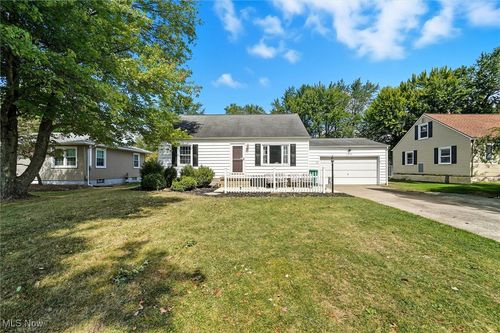 2276 Clearview Ave Nw, Warren, OH, 44483-1336 | Card Image