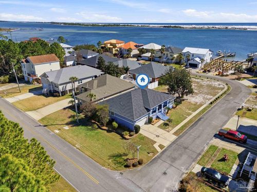 569 Radiant Cir, Mary Esther, FL, 32569-3424 | Card Image