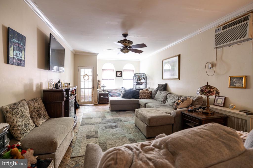 Residential in PHILADELPHIA 5