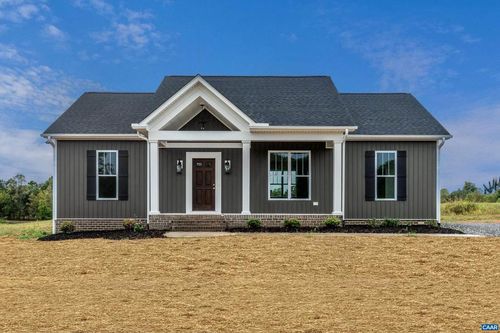 63 Wood Yard Rd, Dillwyn, VA, 23936-3632 | Card Image