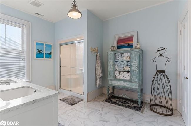 1000 1st Ave W, House other with 7 bedrooms, 5 bathrooms and 6 parking in Owen Sound ON | Image 21