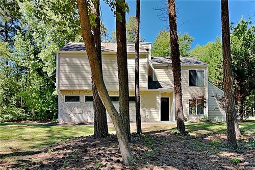 3352 Ethan Dr, Marietta, GA, 30062-4271 | Card Image