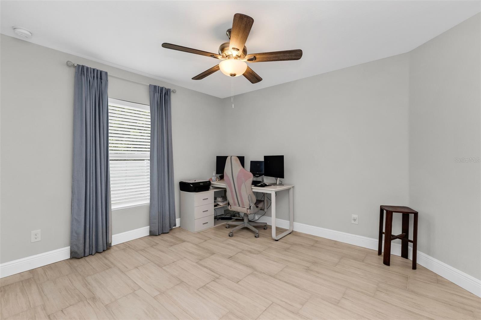 Residential in PORT CHARLOTTE 4