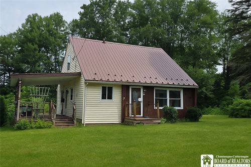 6 Fuller St, Mount Jewett, PA, 16740-5116 | Card Image