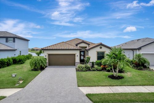 5327 Coral Reef Way, BRADENTON, FL, 34211-1441 | Card Image