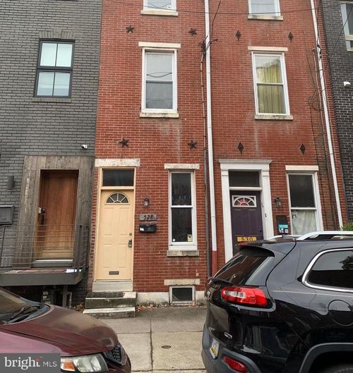 528 Fitzwater St, PHILADELPHIA, PA, 19147-3031 | Card Image