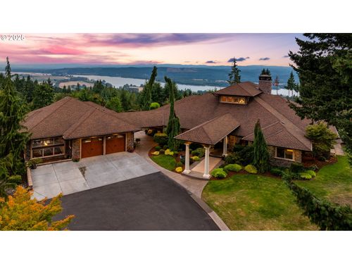 4961 Green Mountain Rd, Kalama, WA, 98625-9736 | Card Image