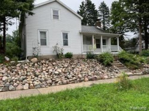 360 Okemos St, Mason, MI, 48854-1219 | Card Image