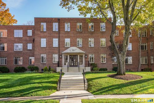 106-20 Outlook Ave, West Hartford, CT, 06119-1433 | Card Image