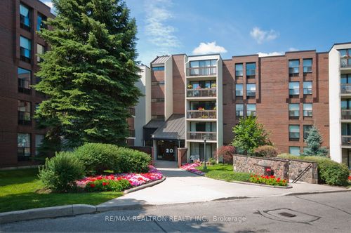 505-20 Fashion Roseway N/A, North York, ON, M2N6B5 | Card Image