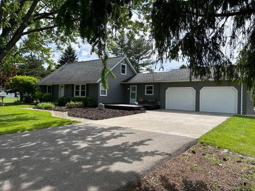 13830 S Grange Rd, Eagle, MI, 48822-9766 | Card Image