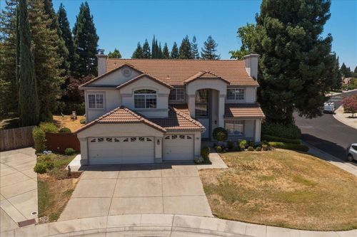 100 La Paz Ct, Roseville, CA, 95747-6723 | Card Image