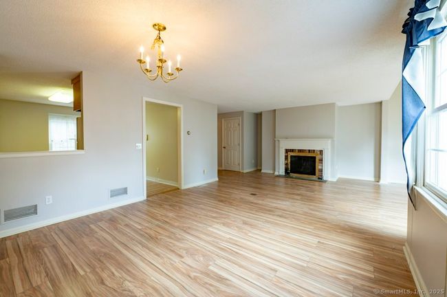 44 - 44 Dunham St, Condo with 2 bedrooms, 3 bathrooms and null parking in Wethersfield CT | Image 20