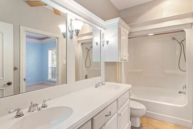 906 Millstone Ln, House other with 4 bedrooms, 4 bathrooms and null parking in Chandler TX | Image 24