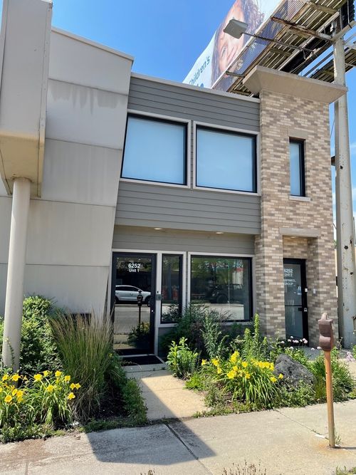 2-6252 N Lincoln Ave, Chicago, IL, 60659-2235 | Card Image