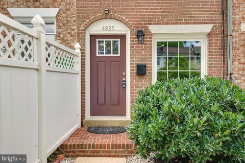 4825 41st St Nw, WASHINGTON, DC, 20016-1707 | Card Image